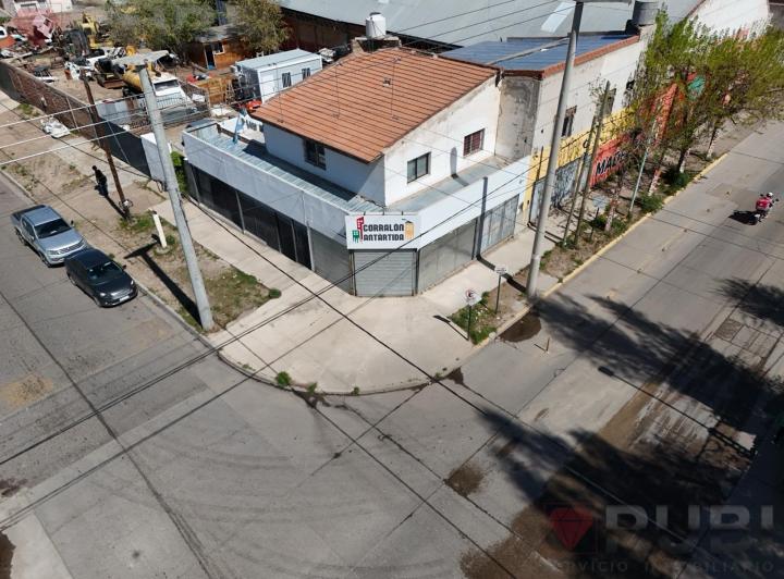 Local comercial · 334m²