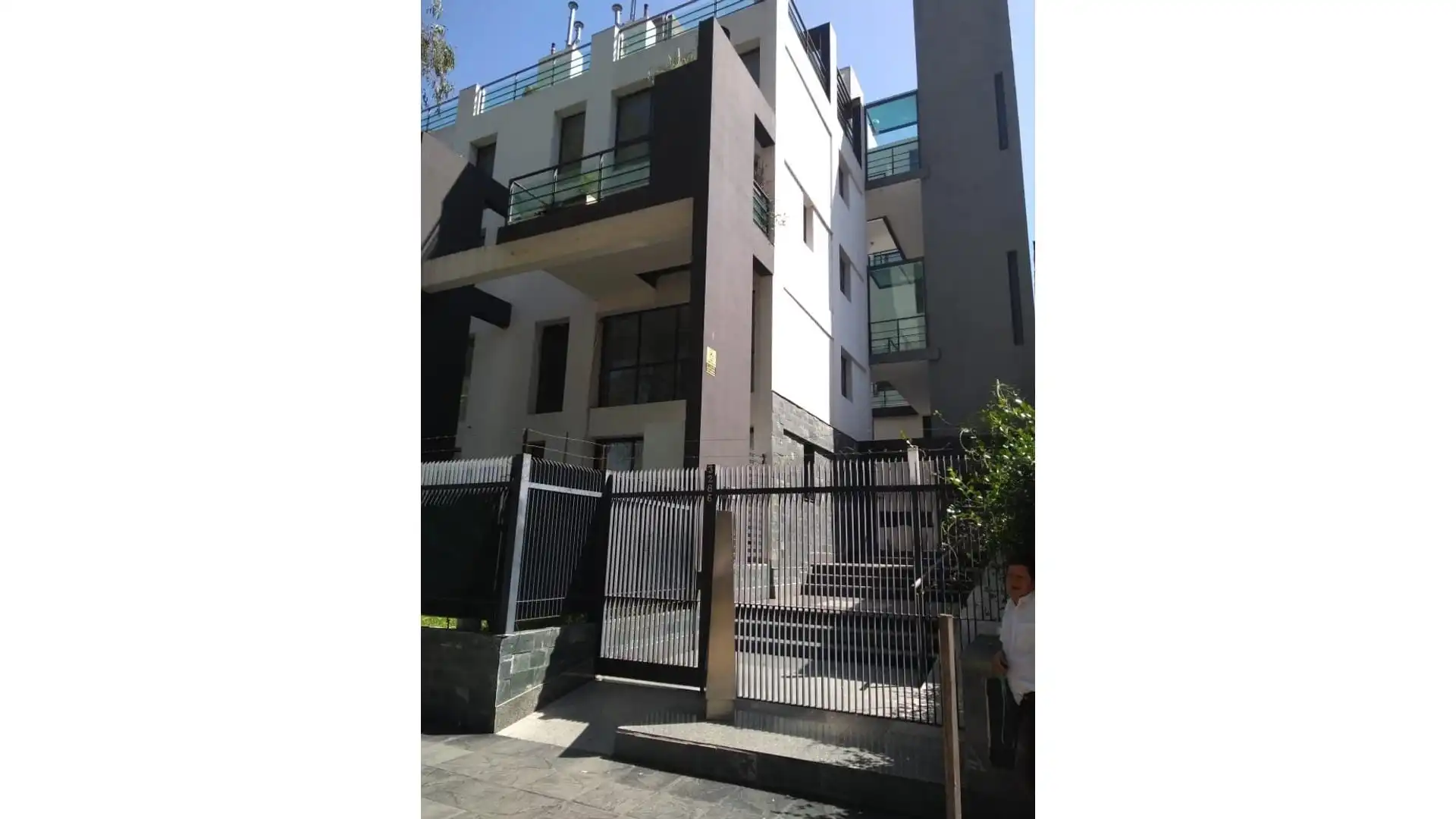 EXCELENTE LOFT UN DORMITORIO EN LAS ROSAS