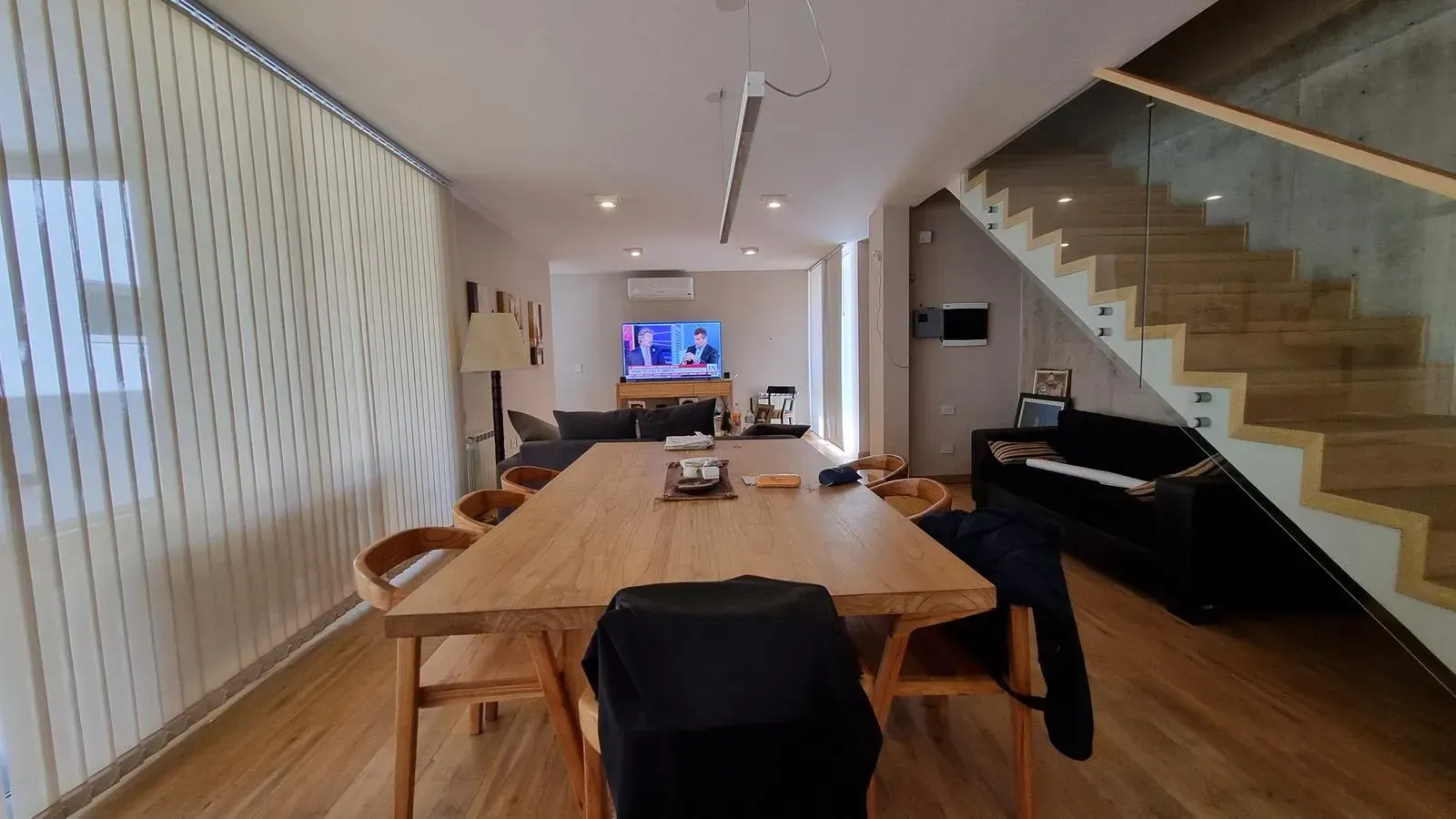 VENTA CASA 3 DORMITORIOS CON PILETA EN RIBERAS DE MANANTIALES CORDOBA