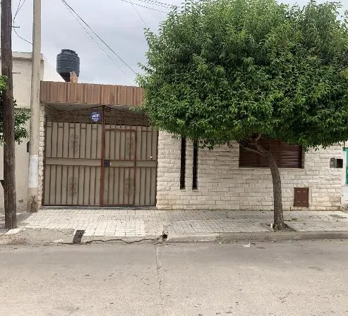 APTO CRÉDITO.Vendo casa c2 dorm. B Gral Bustos.