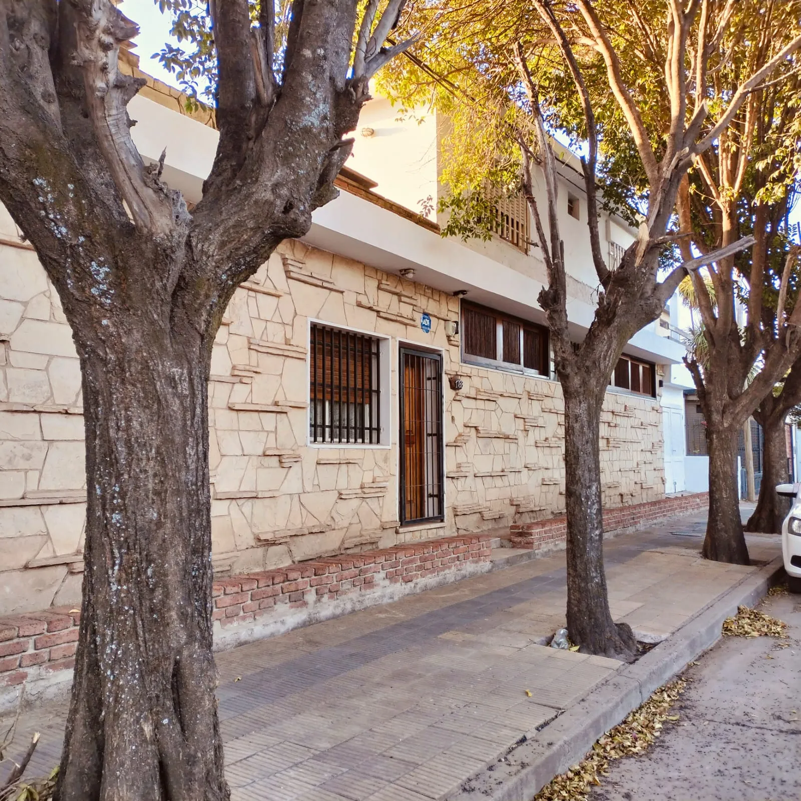 VENTA CASA 4 DORM LOS NARANJOS