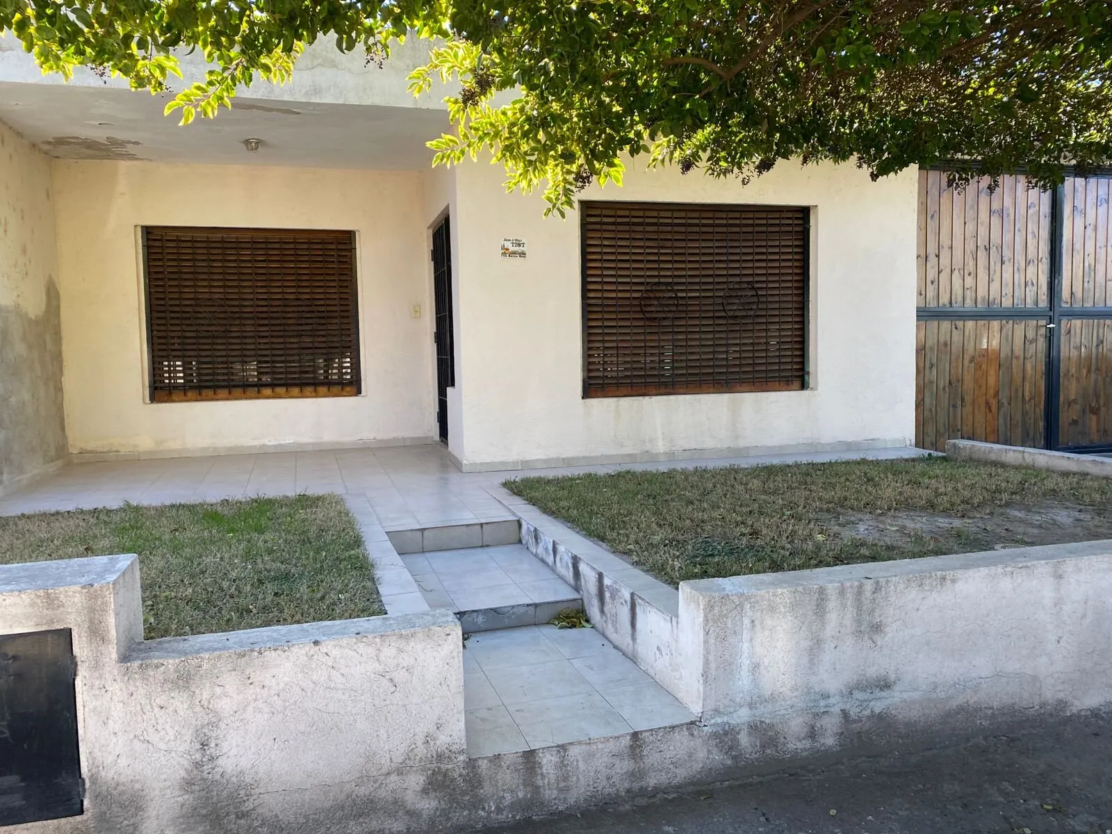 Se Vende Casa + Galpón en Zona Sur