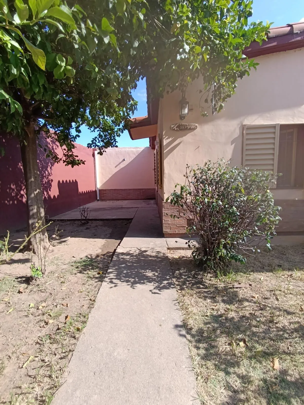 Vendo casa c2 dorm.B Primero de Mayo.