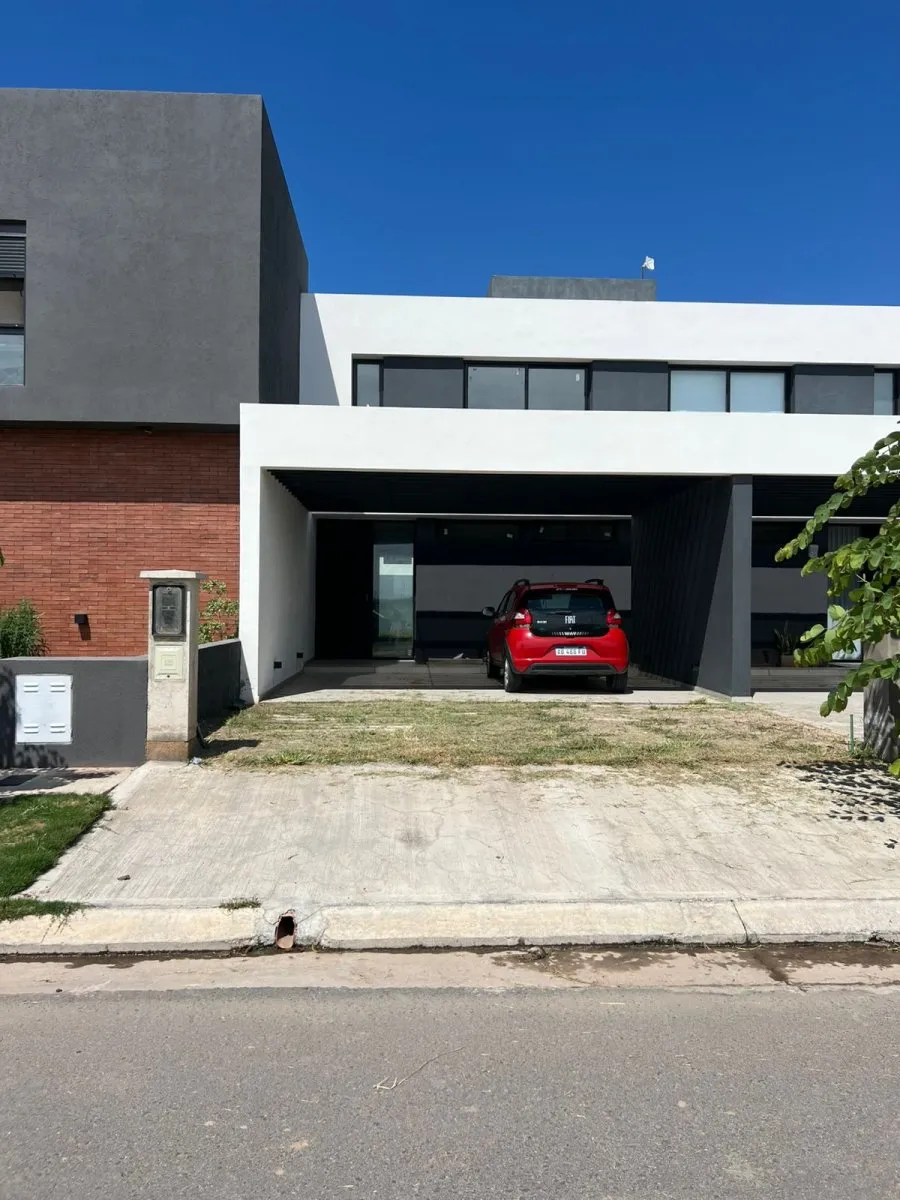 Duplex 3 dormitorios en venta a estrenar en Nobu Town