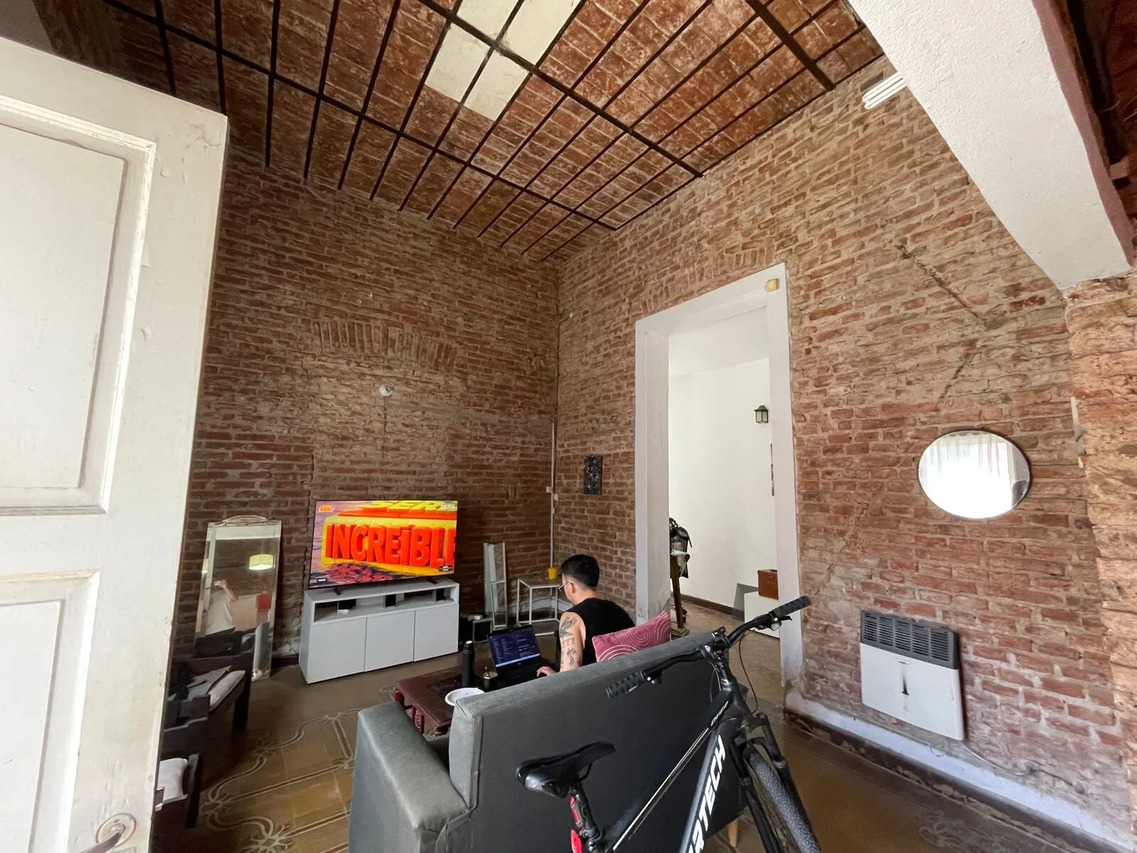 VENDO CASA EN ALBERDI