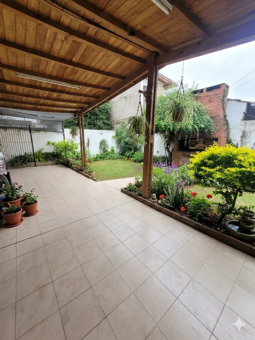 Hermosa casa en venta en B° Poeta Lugones
