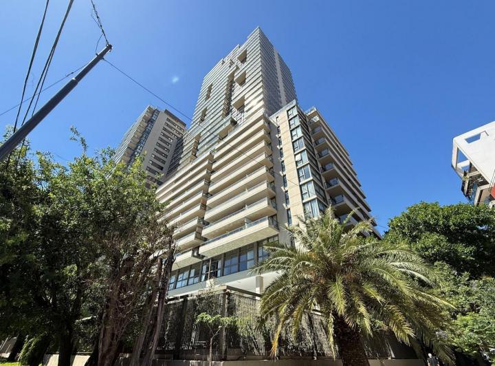 Departamento · 160m² · 4 Ambientes · 3 Cocheras