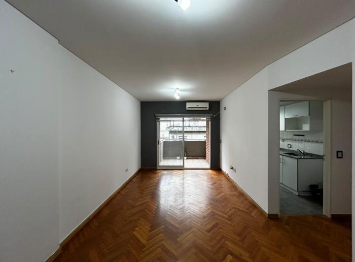 Departamento · 40m² · 2 Ambientes · 1 Cochera
