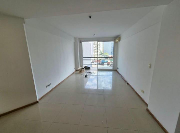 Departamento · 45m² · 2 Ambientes · 1 Cochera