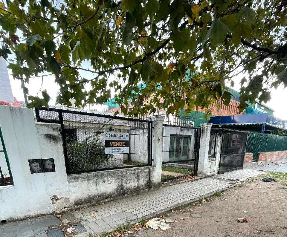 Parque Latino Casa a Reciclar - Ideal Locales