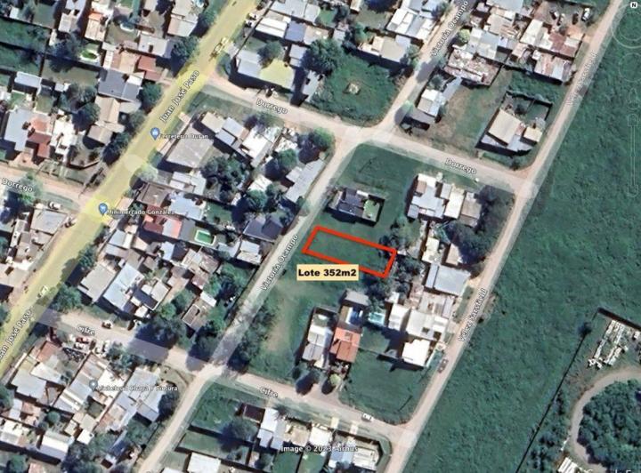 Terreno · 352m²