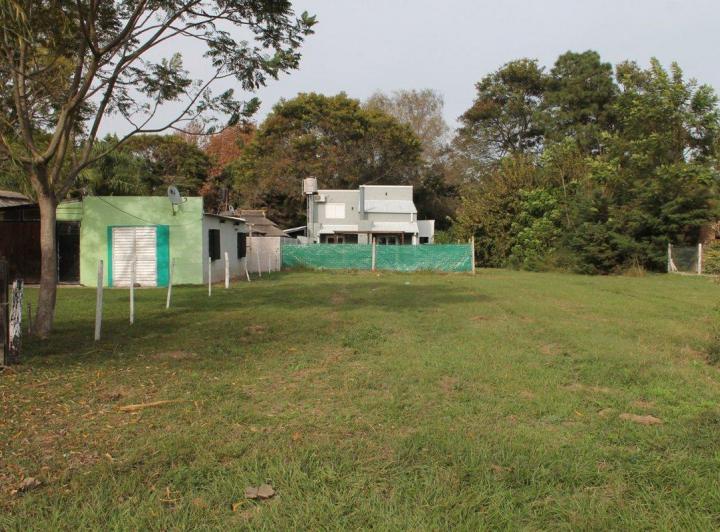 Terreno · 300m²