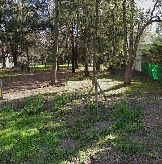 Terreno · 2050m²