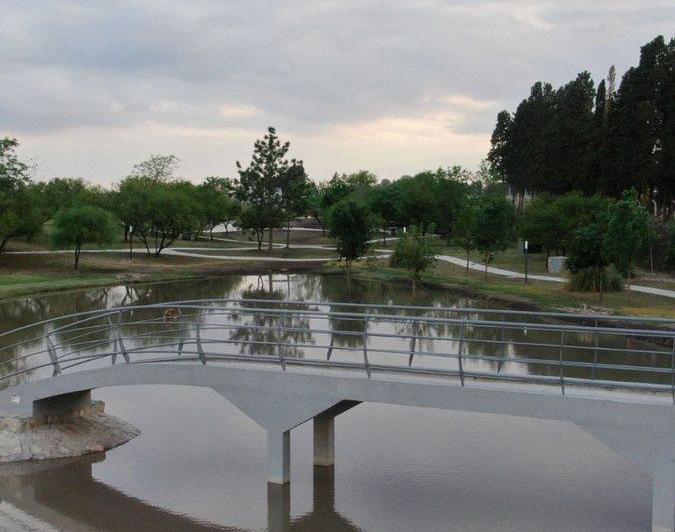 Terreno · 698m²