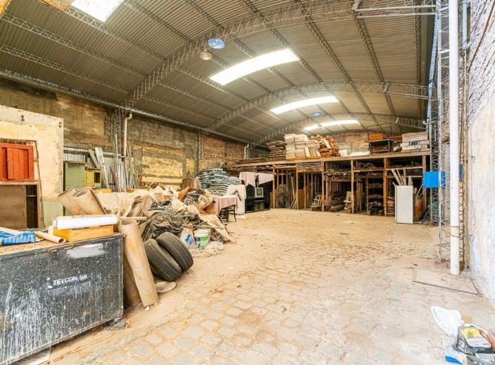Terreno · 700m²