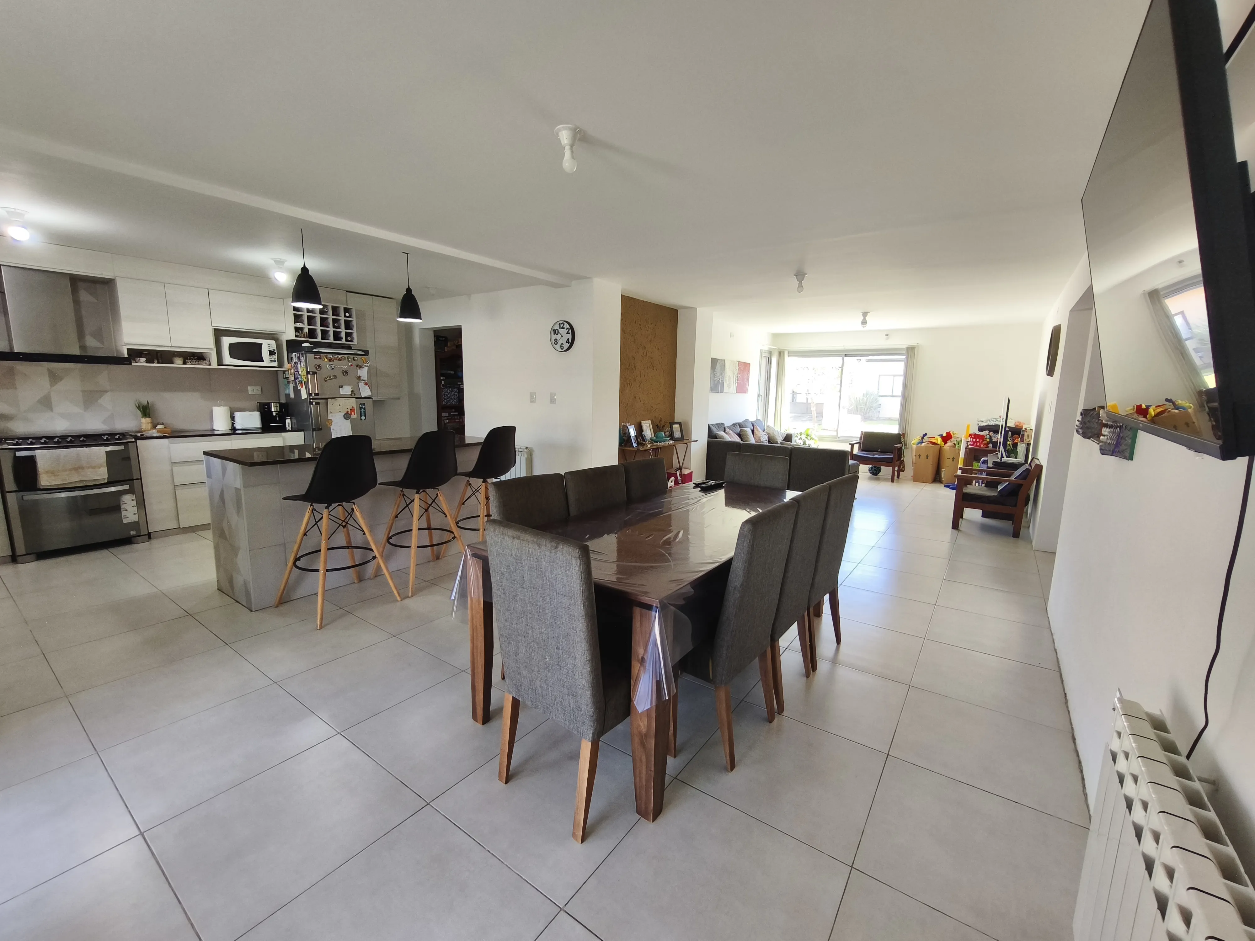 Casa en Venta en Comarca de Allende-3 dormitorios-Apta Credito