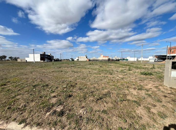 Terreno · 389m²