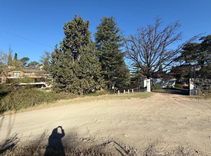 Terreno · 670m²