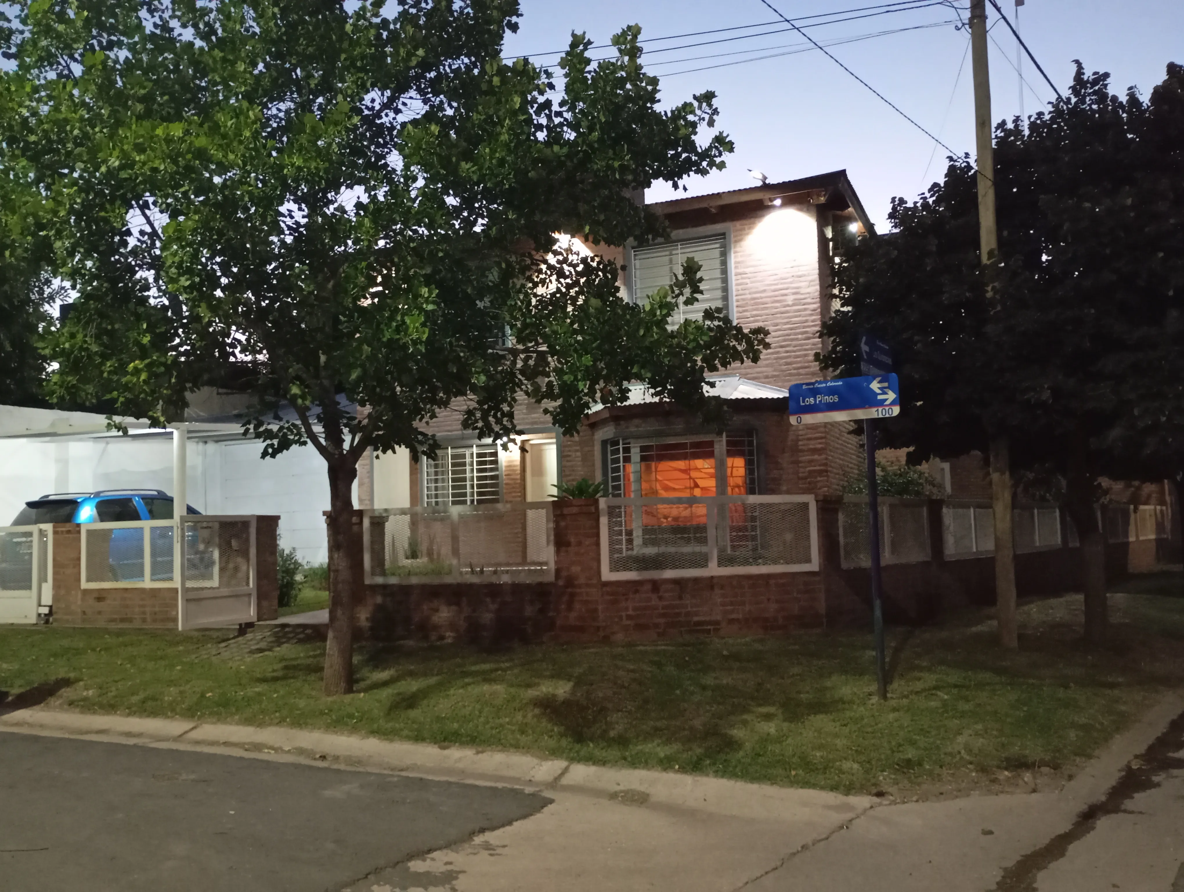 CASA Y DEPARTAMENTO A LA VENTA. CUESTA COLORADA. LA CALERA. CÓRDOBA