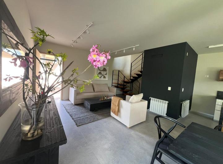 PH · 164m² · 4 Ambientes · 2 Cocheras