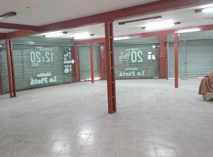 Local comercial · 353m² · 2 Ambientes