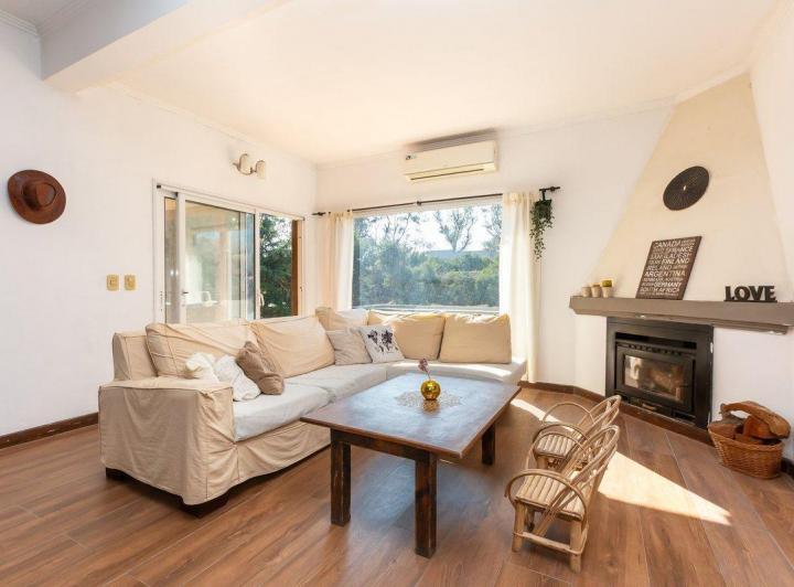 Casa · 152m² · 5 Ambientes · 1 Cochera