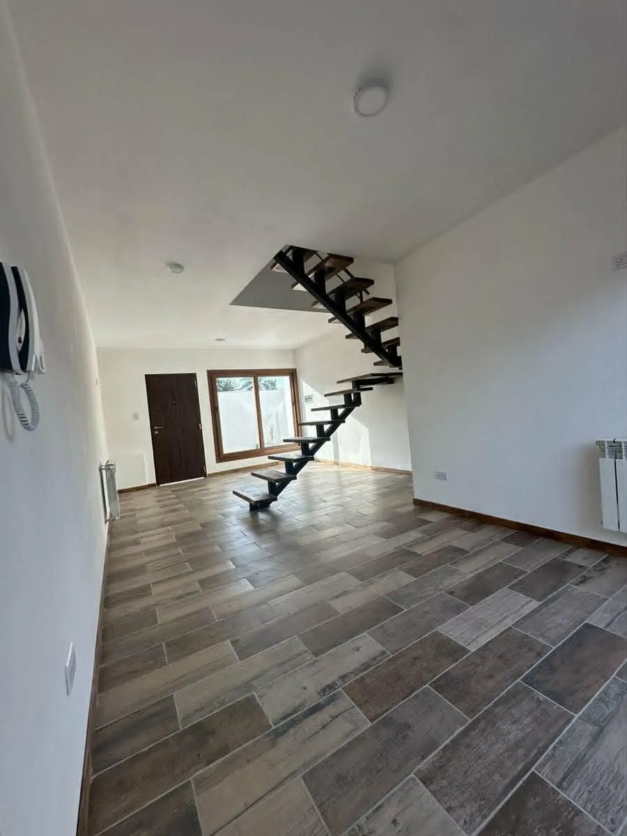 DUPLEX EN VENTA, HOUSING - BARRIO SANTA RITA