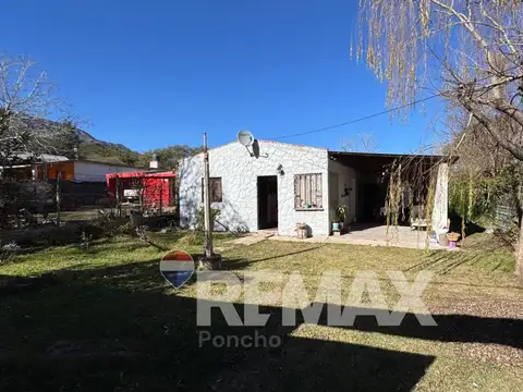 Se vende casa mas depto en la puerta