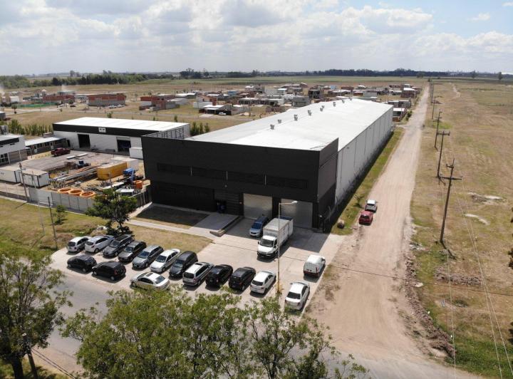 Bodega-Galpón · 3064m² · 2 Ambientes