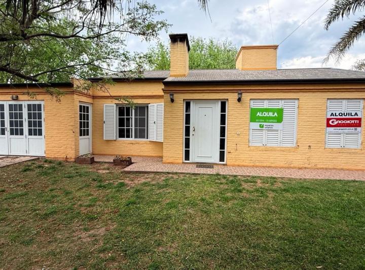 Casa · 123m² · 2 Dormitorios · 1 Cochera
