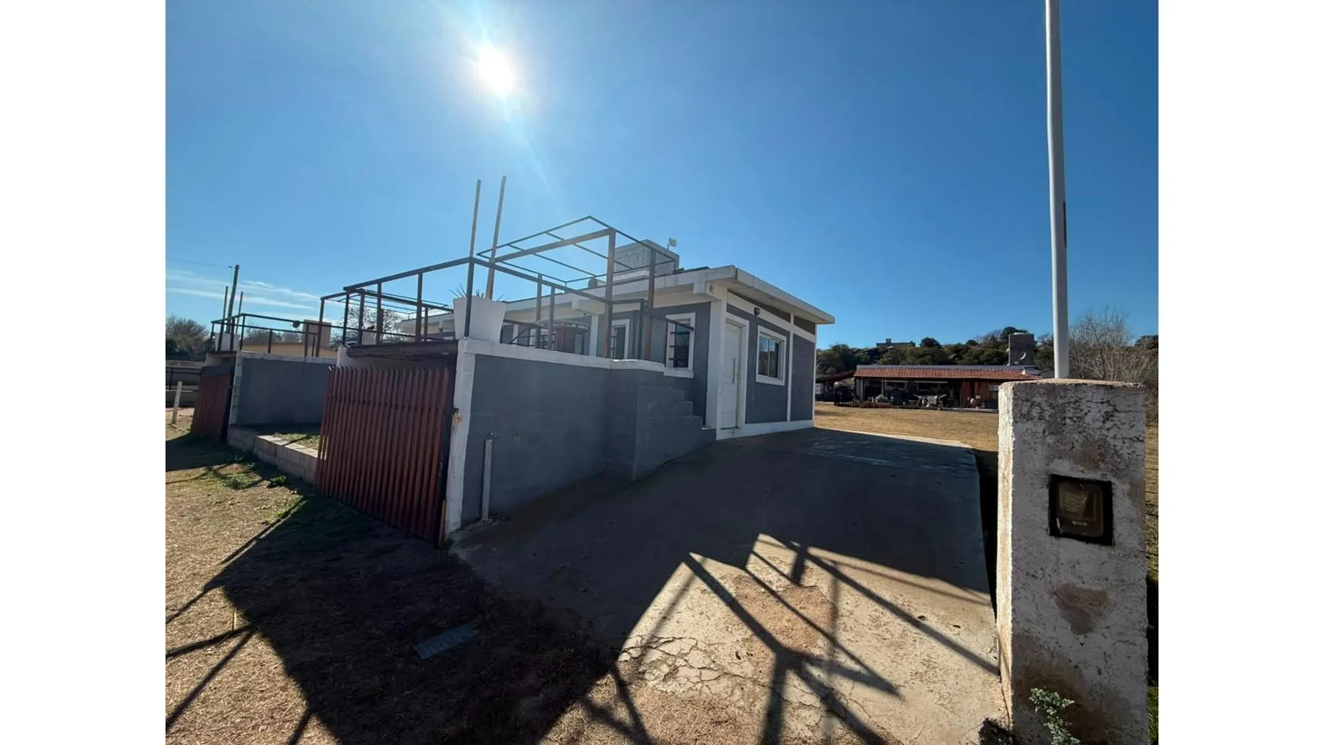 DOS CASAS EN VENTA EN MINA CLAVERO