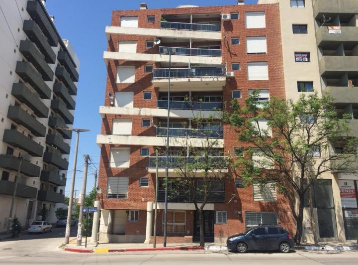 Departamento · 40m² · 2 Dormitorios · 1 Cochera