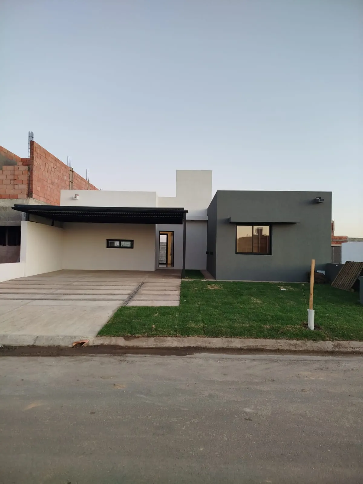 VENTA CASA 3 DORMITORIOS COCHERA DOBLE, NOBU TOWN, APTO REDITO! DOCTA URBANIZACION, CORDOBA