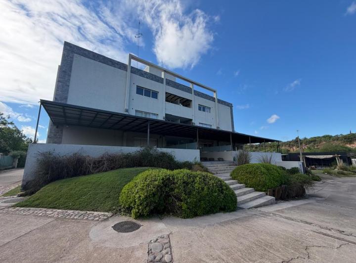 Departamento · 70m² · 2 Ambientes · 1 Cochera