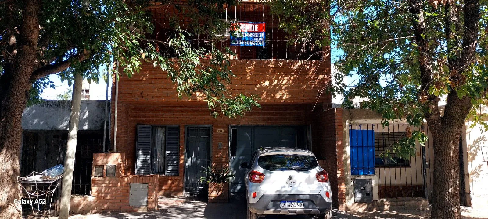 ALBERDI VENDE CASA 3 DOR  COCHERA