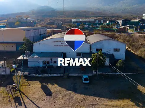 Venta dos galpones parque industrial apto permuta
