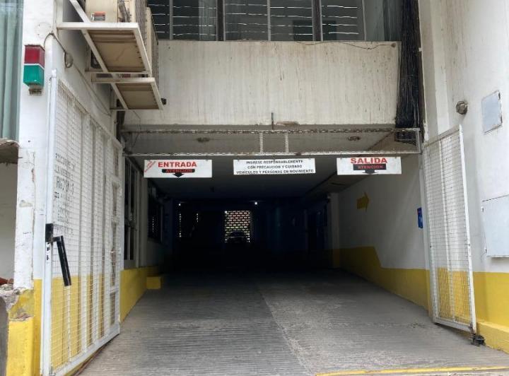 Garage · 100m² · 1 Cochera