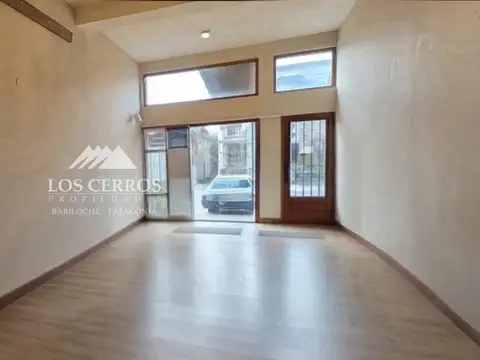 Local en venta en san carlos de bariloche - con renta asegurada