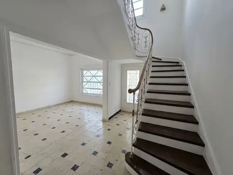 Casa 7 dormitorios  bombal con potencial comercial