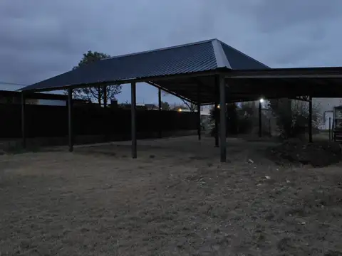 Venta lote esquina  - complejo viñas