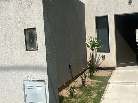 Duplex en venta 3 dorm barrio golf villa nueva