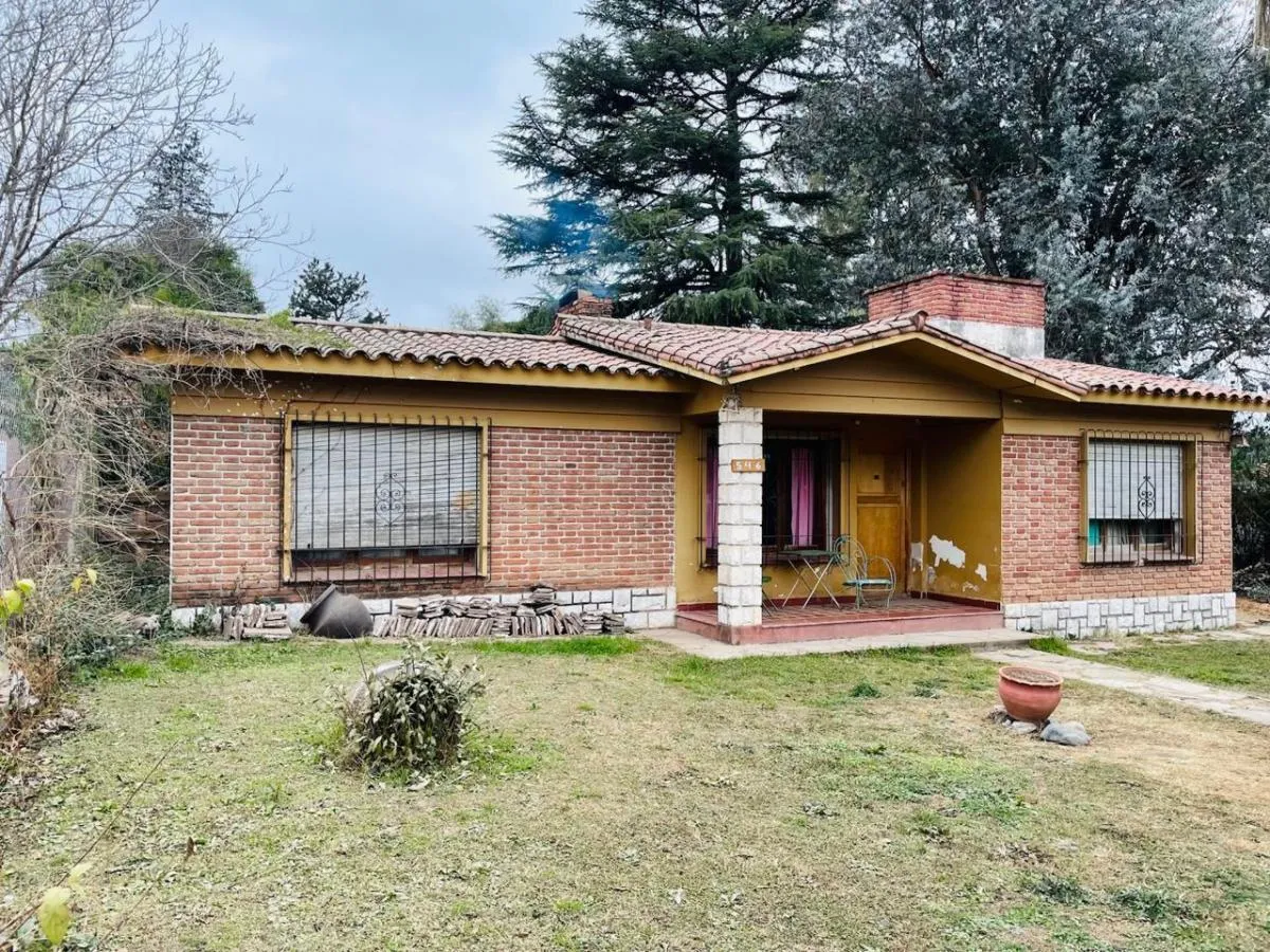 Se Vende Lote Mas Casa de 2100 m en Pan de Azucar Cosquin!