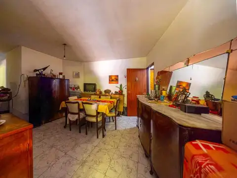 Ph en venta planta alta un dormitorio con balcon