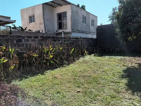 Venta casa 3 dormitorios barrio tablada
