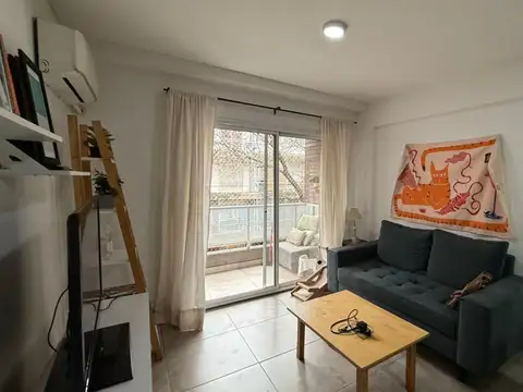 Venta departamento semipiso un dormitorio -lourdes