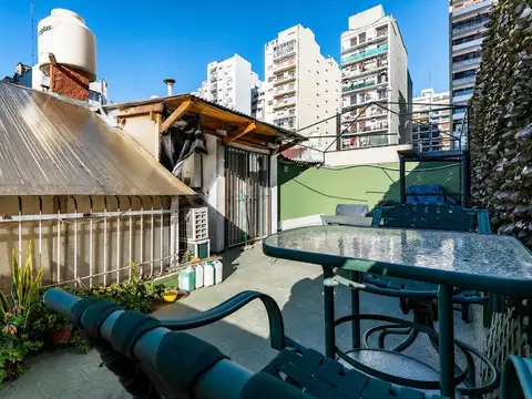Venta ph 5 ambientes tipo casa 3 dormitorios y escritorio patio terraza sin expensas caballito