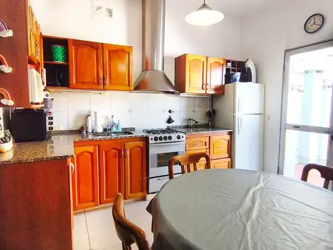 Venta ph 4 ambientes en vélez sarsfield