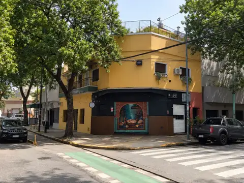 En excelente ubicacion, local en esquina, sin expensas