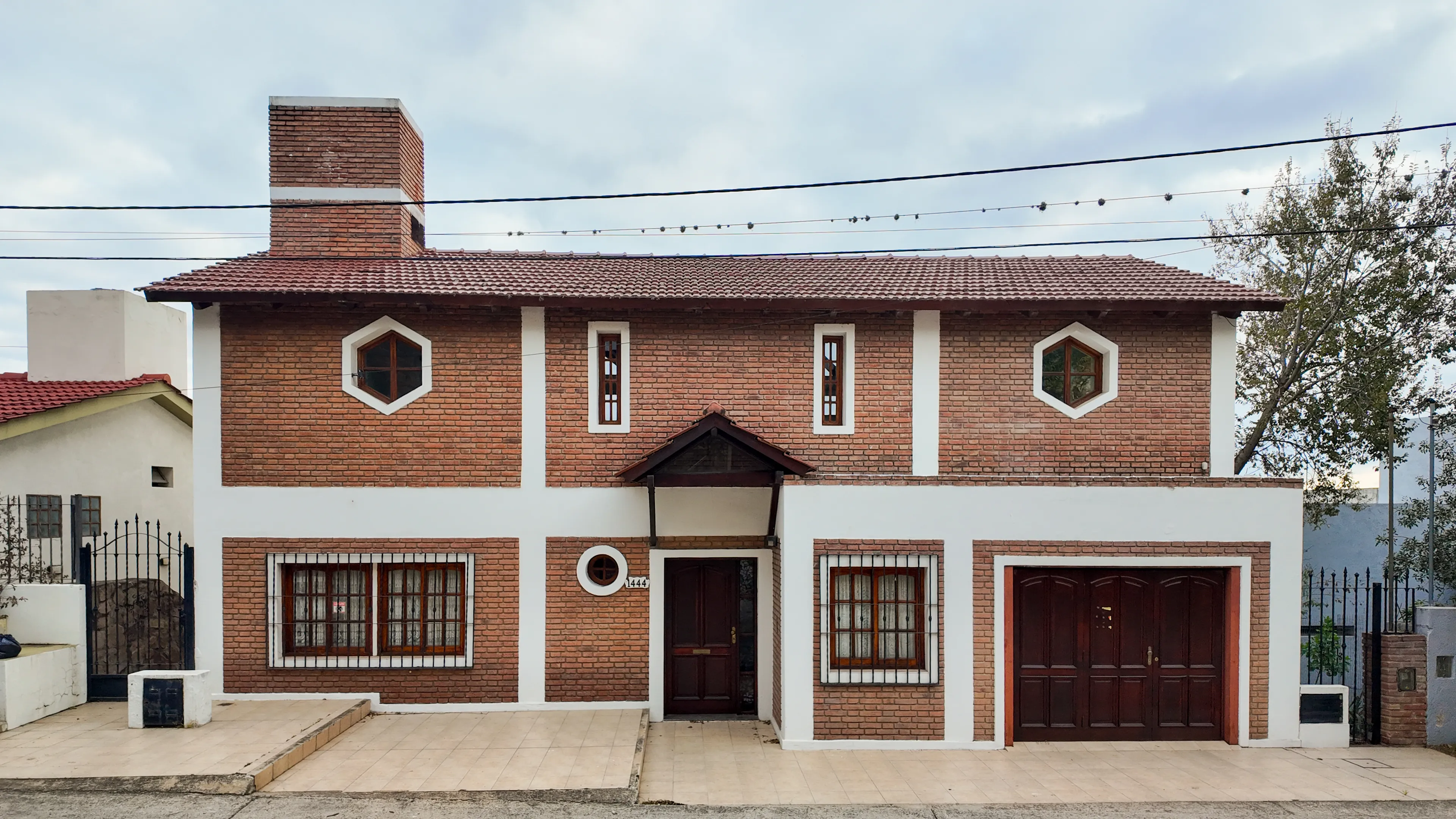 Casa en Carlos Paz con Vista al Lago