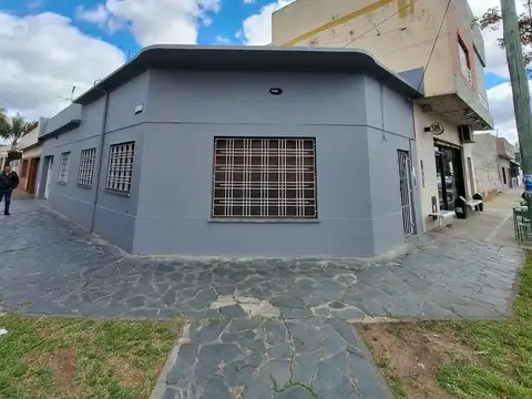 Casa en tapiales